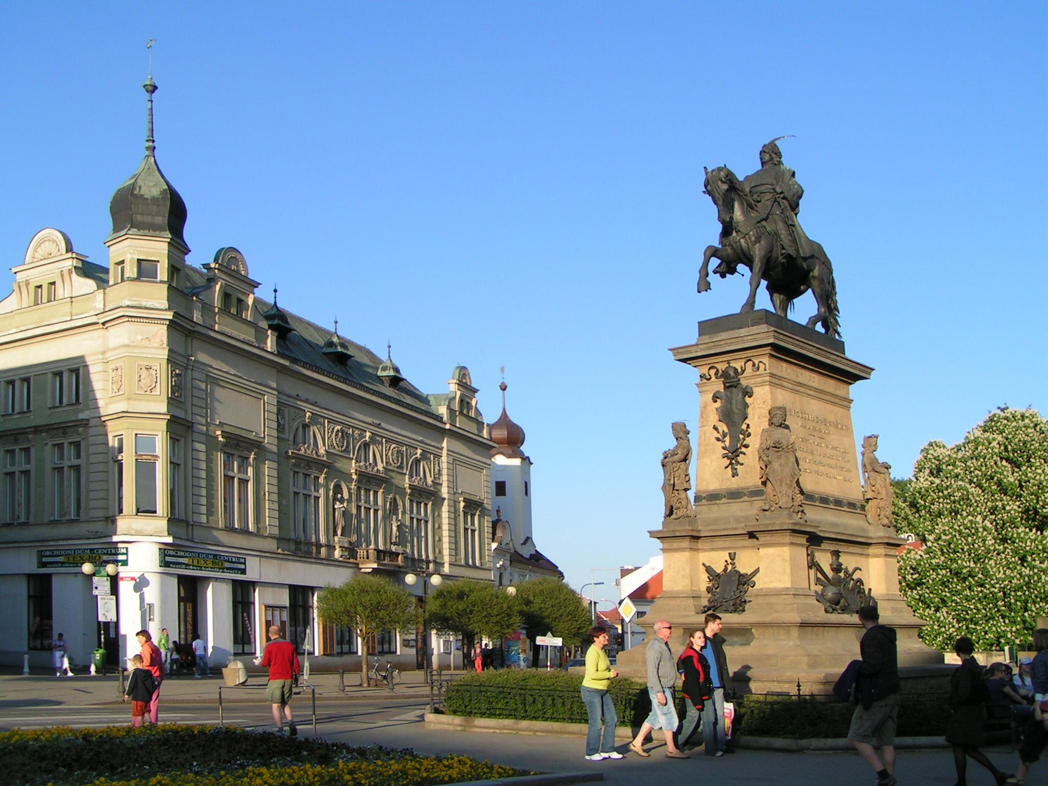 kadeřnice v poděbradech